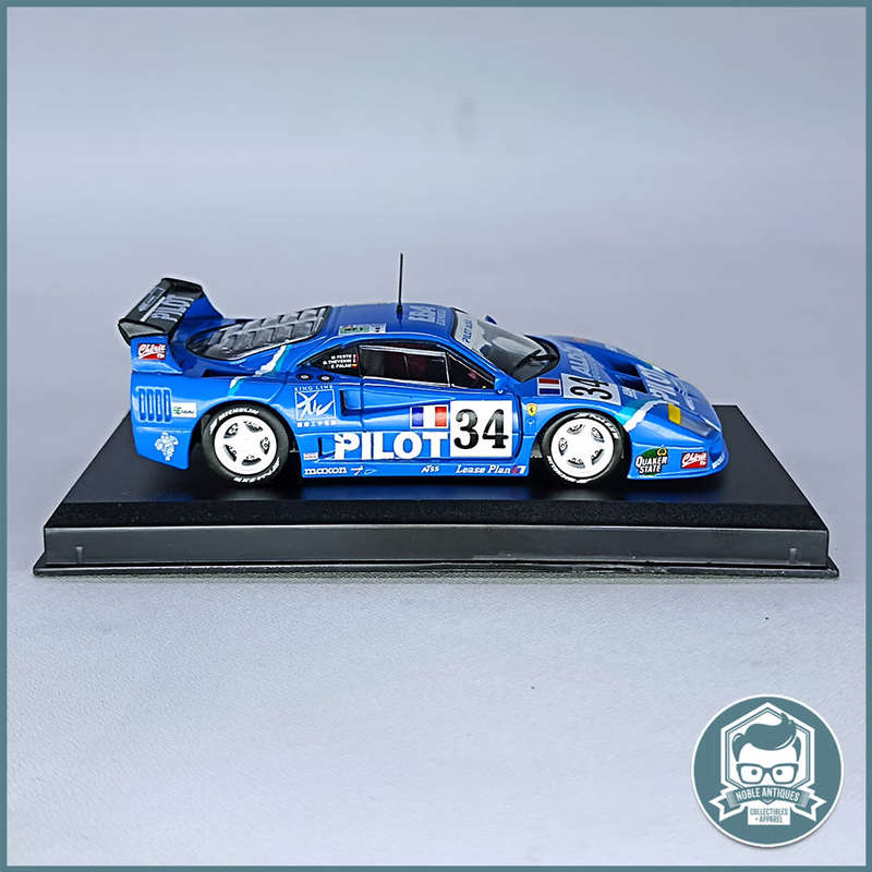 Highly Detailed Die Cast FERRARI F40 COMPETIZIONE 1/43 !!! (Magazine and Blister Included)
