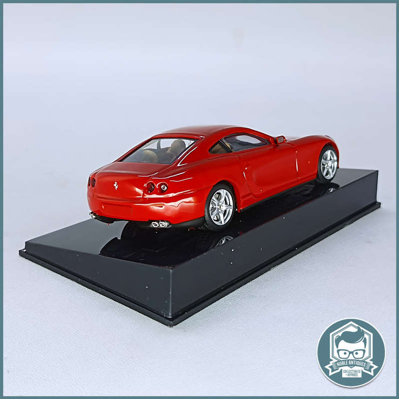 Highly Detailed Die Cast FERRARI 612 SCAGLIETTI 1/43 !!! (Magazine and Blister Included)