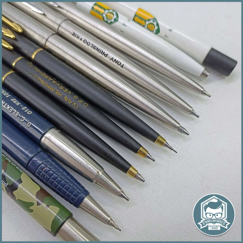Large Original Parker Pen and Pencil Collection !!!