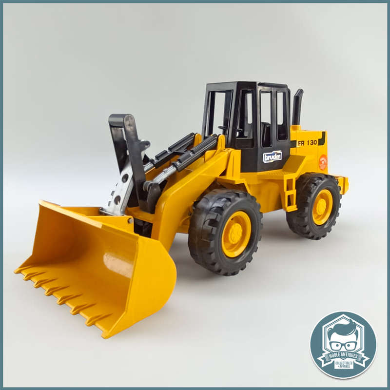 Original BRUDER FR 130 CAT FRONT END ARTICULATED ROAD LOADER SCALE 1:16!!!