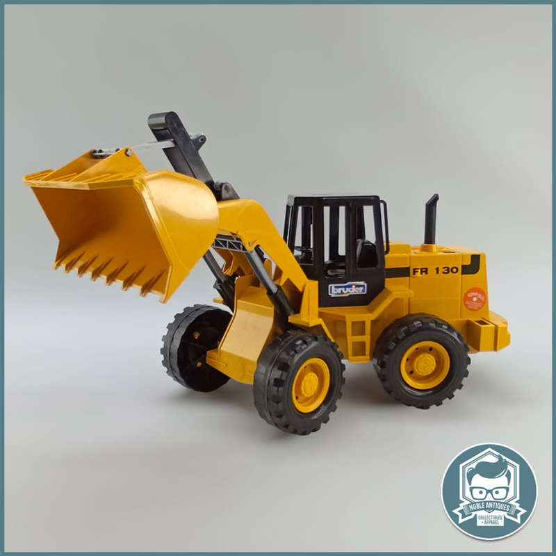 Original BRUDER FR 130 CAT FRONT END ARTICULATED ROAD LOADER SCALE 1:16!!!
