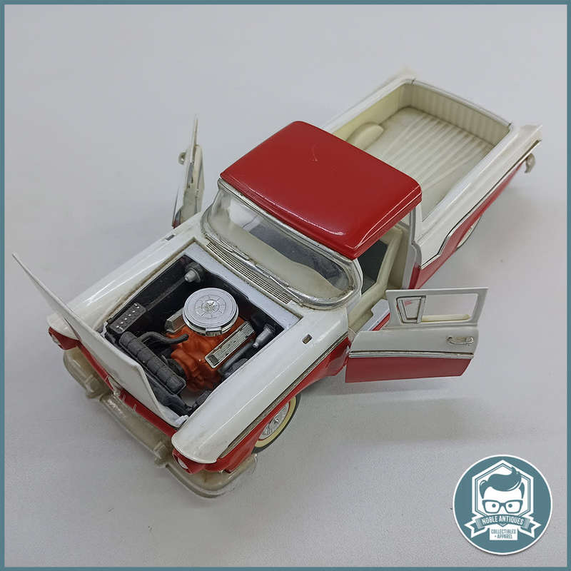 Detailed Die Cast 1957 Ford Ranchero Red/White Scale 1/18!!!