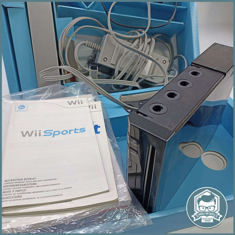 Boxed NINTENDO WII BLACK With HAMA Accessory Kit and 8 Games !!!