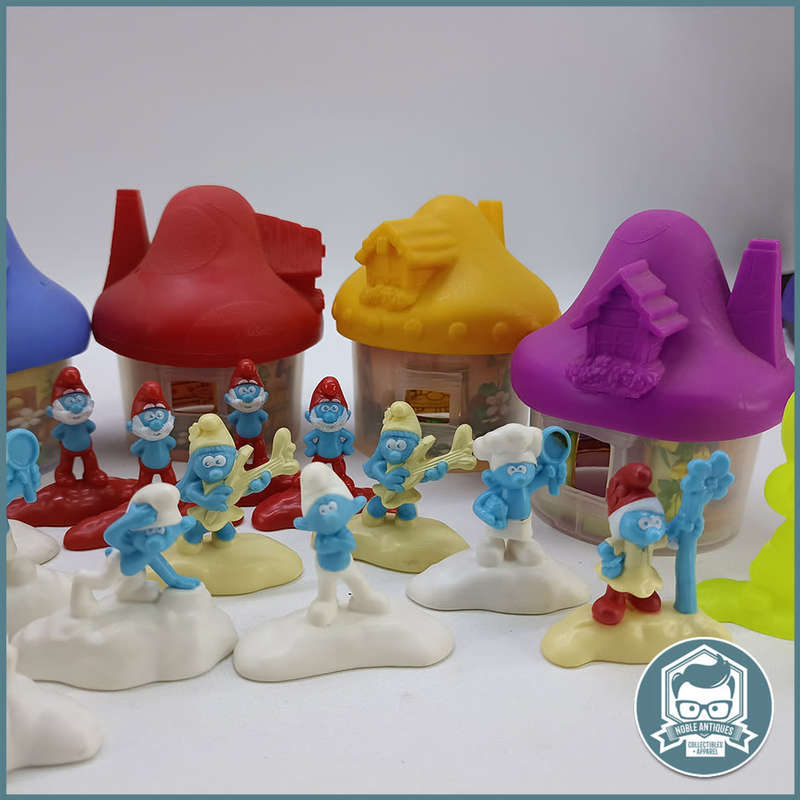Large Smurf Village and Figure Collection - Bid For All!!!