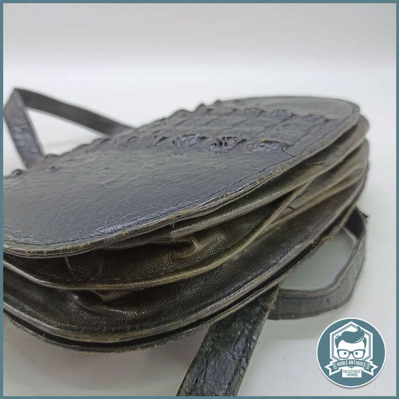 Vintage Crocodile Skin Black Handbag !!!