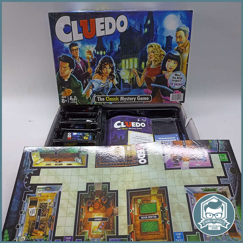 Boxed Cluedo The classic mystery game!!!