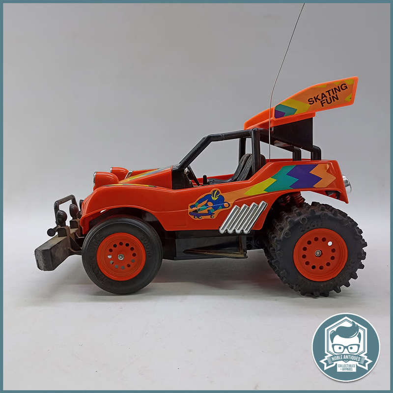 LARGE Vintage Off Road RC Buggy (No Remote)!!!