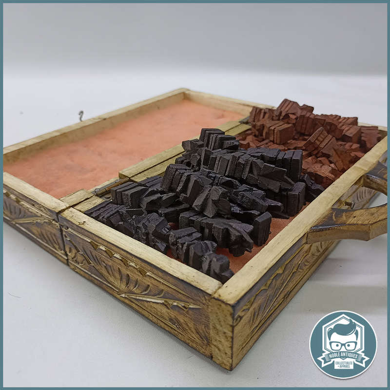 Complete Folding Case Indonesian Chess Set!!!