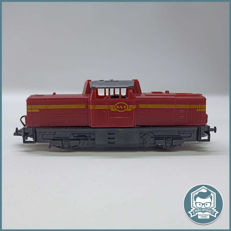 LIMA SAR Diesel locomotive V-100!!