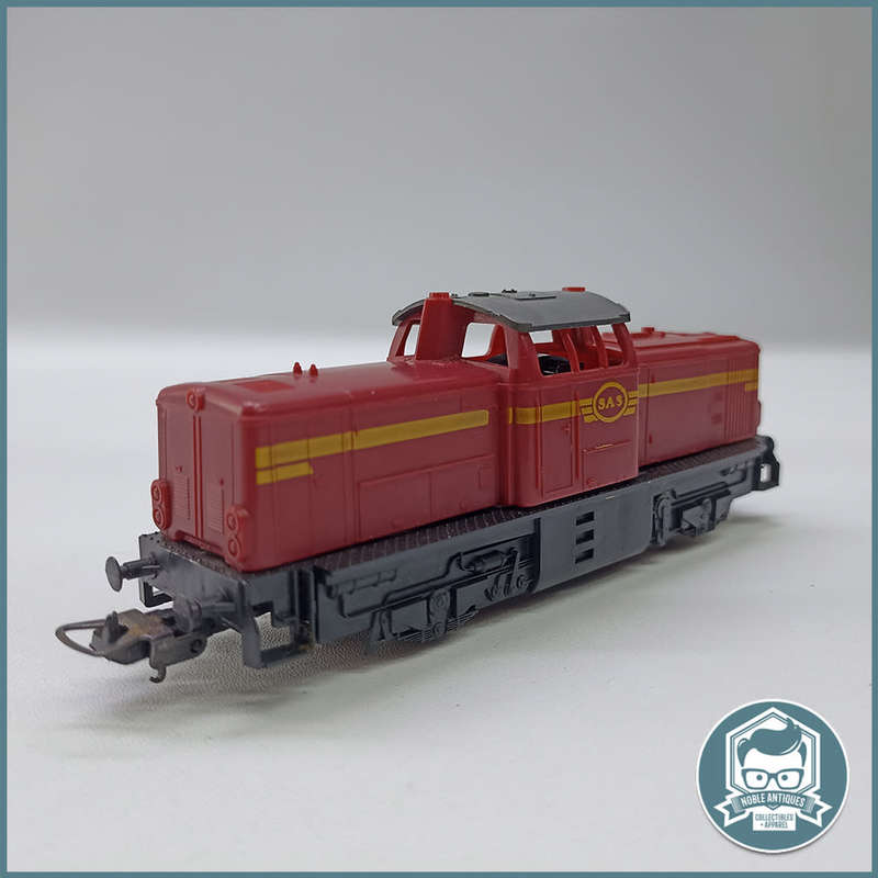 LIMA SAR Diesel locomotive V-100!!