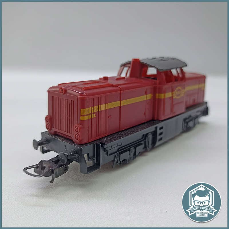 LIMA SAR Diesel locomotive V-100!!