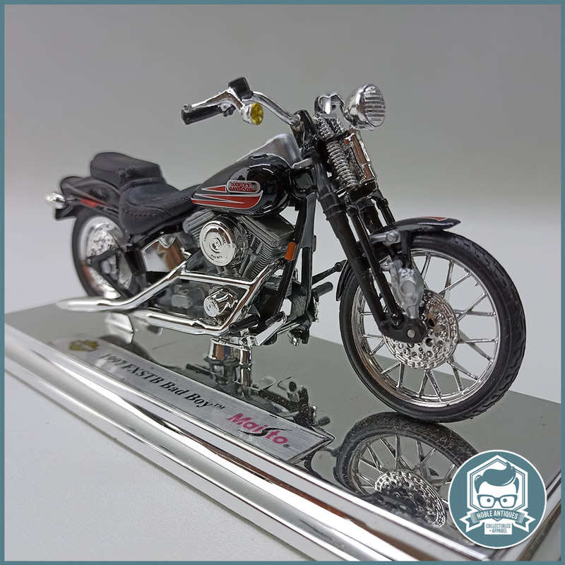 Original Boxed Die Cast Harley Davidson 1997 FXSTB Bad Boy, Scale 1:18 - Maisto!!!