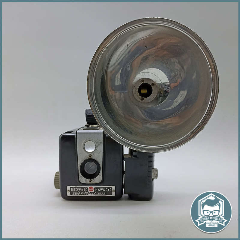 Original Vintage 1950`s Kodak Brownie Hawkeye Flash Model Camera!!!