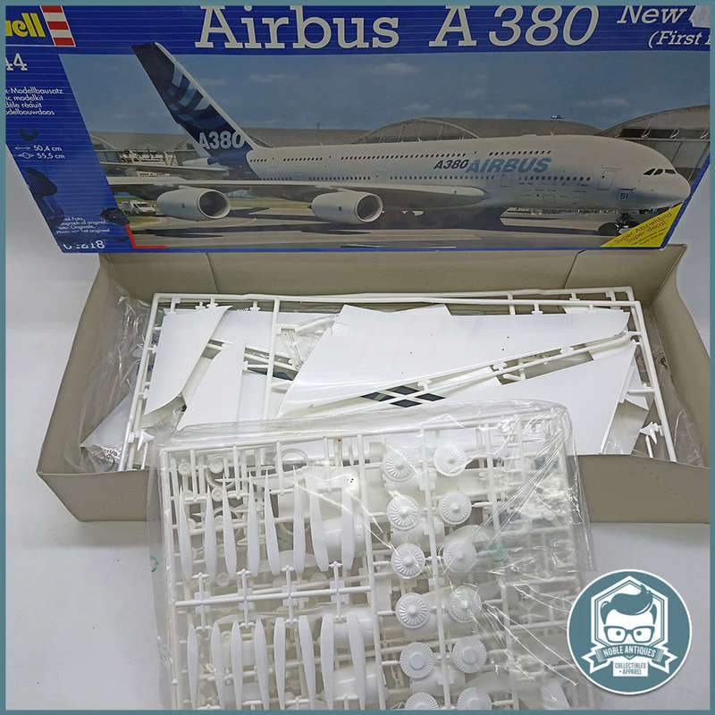 Large Revell Airbus A380  - Looks to Be Complete!!!