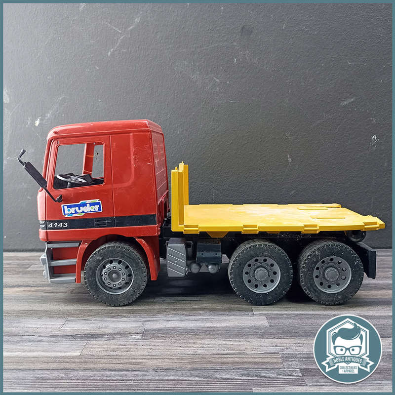 Original German Bruder Actros Mercedes Flatbed Tipper Truck !!!