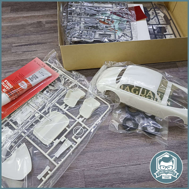 Boxed Complete Tamiya 1/24 Jaguar Mark 2 saloon!!!