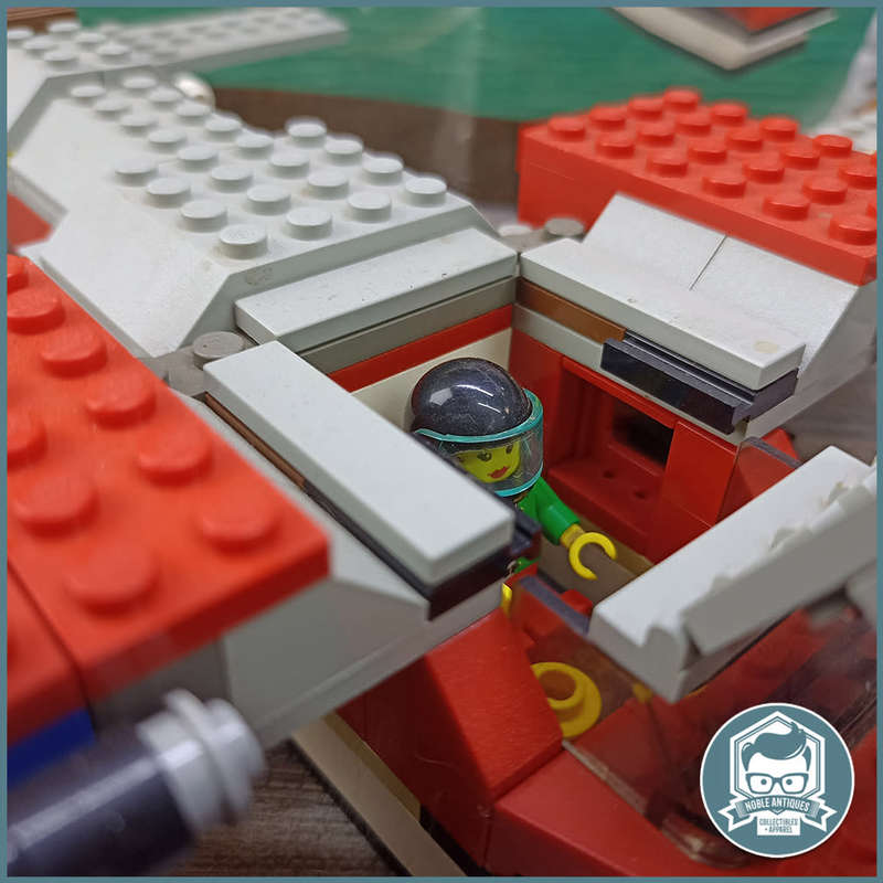 Original 2000 LEGO® Adventurers 5935, Island Hopper (No Box, With Manual)!!!