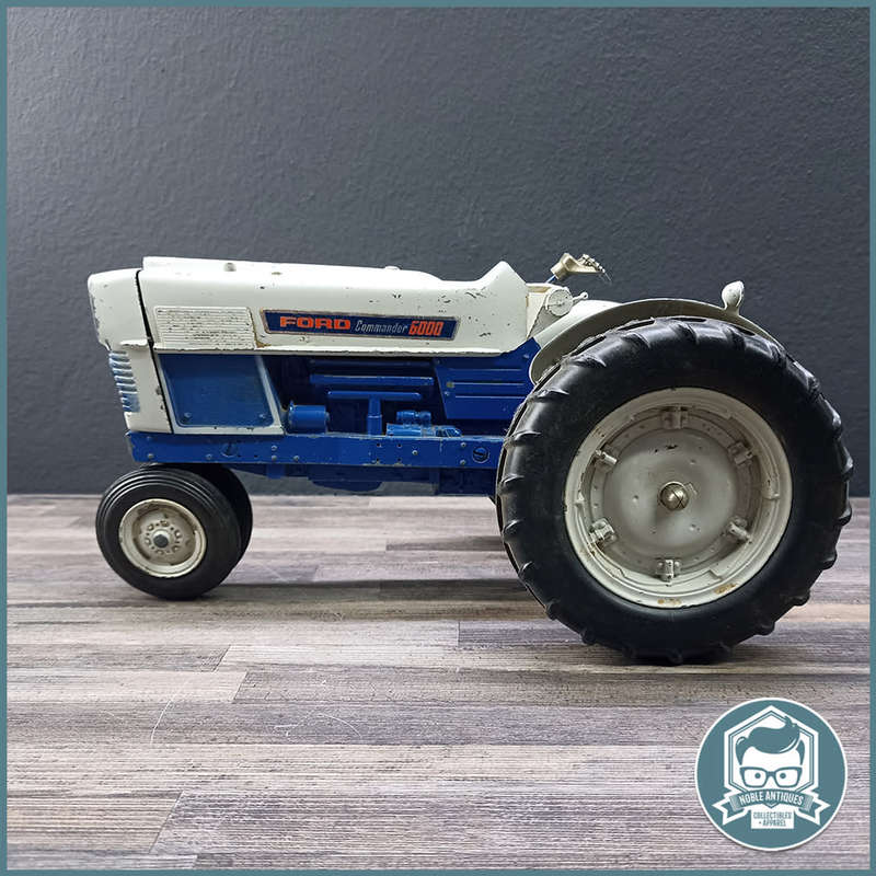 RARE!!! Large 1/12 Ford 6000 Commander Die Cast Metal Tractor by Hubley!!!