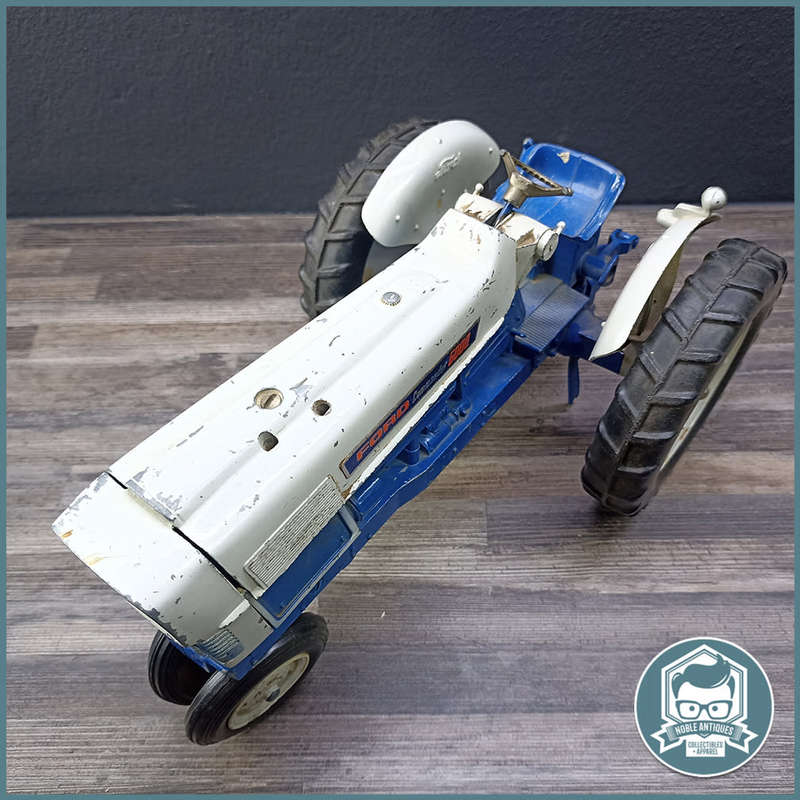 RARE!!! Large 1/12 Ford 6000 Commander Die Cast Metal Tractor by Hubley!!!