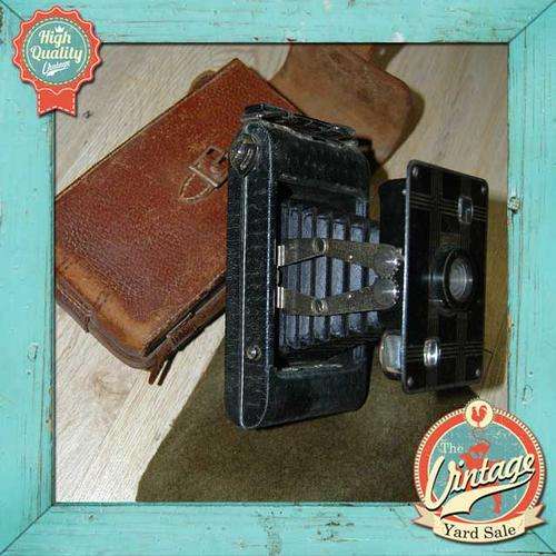 KODAK SIX-20 VINTAGE BELLOWS FOLDING JIFFY CAMERA