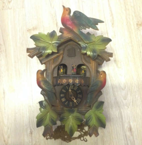 Cuckoo Clock 1-day-movement Carved-Style 46cm (âDer FrÃ¶hliche Wandererâ)