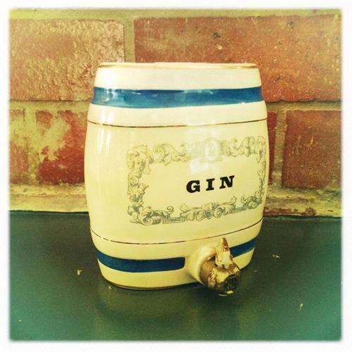 English Wade Gin Jar