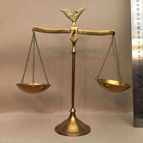 OLD BRASS SCALE