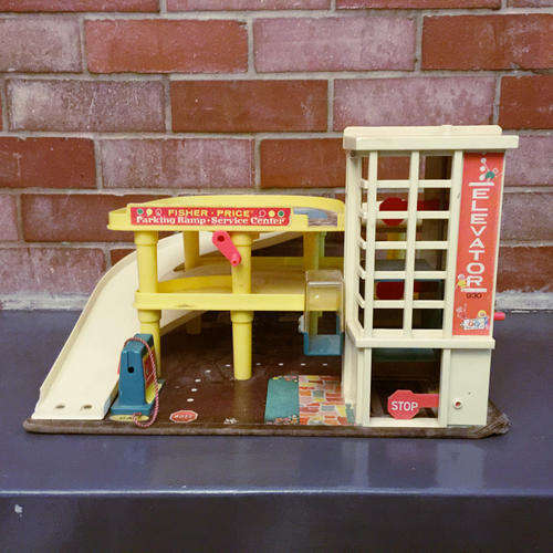 Vintage Fisher Price Parking Ramp Service Centre # 930