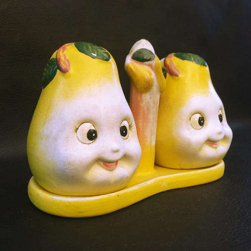 Smiley Pear Salt and Pepper Shakers!