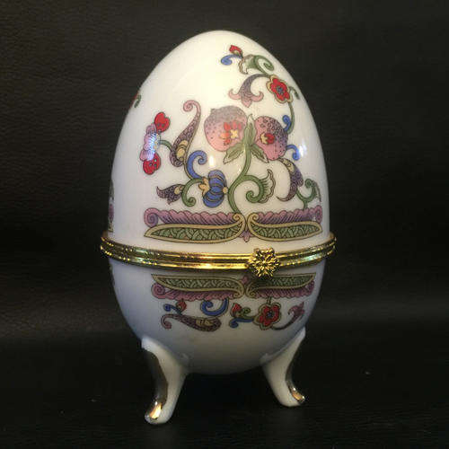 Ornately Decorated Oriental Porcelain Egg Trinket Holder!!!