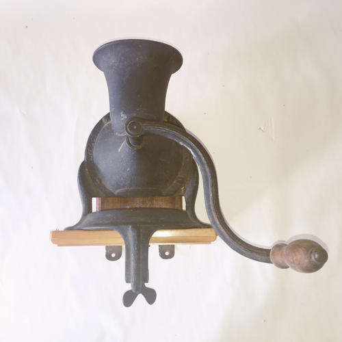 RARE Vintage MASSIVE Wall NYE & Co Coffee Grinder No3 (Made in England)