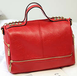 Boston bag. Red color. Stock in ZA