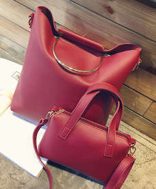 2 piece simply design lady bag. Red color. Stock in ZA.