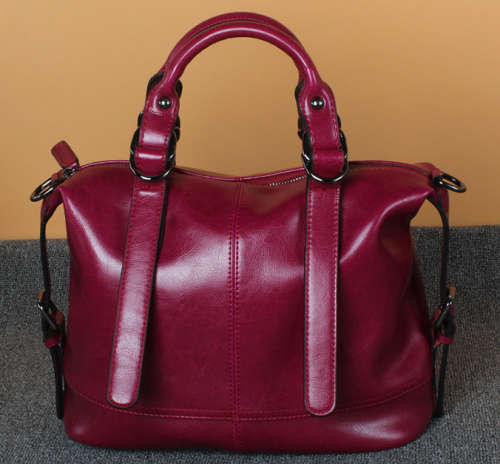 Genuine leather big capacity ladies handbag.Purple red color.