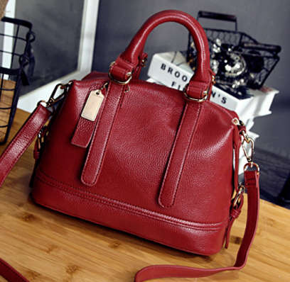 Last Clearance! Bulk order 3 bags minimum. R99 per one, normal price is between R130-R250.