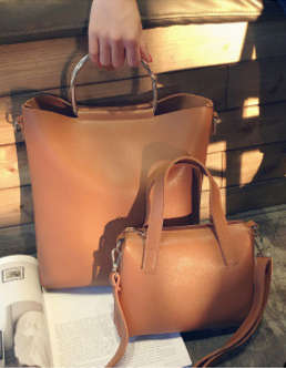 2 piece simply design lady bag. Brown color. Stock in ZA.