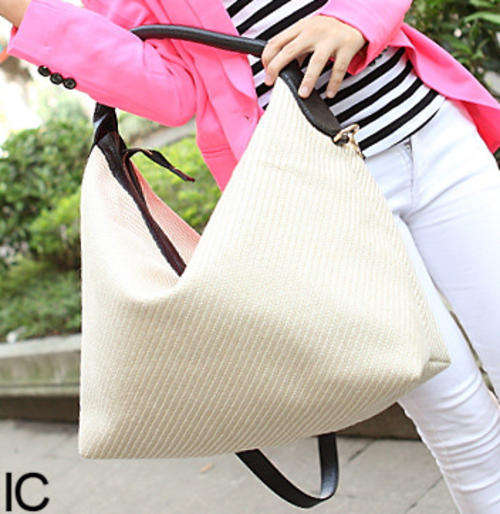 Super big! Ladies fashion dumpling style knitting yarn handbag. White color. Shipping fee R30