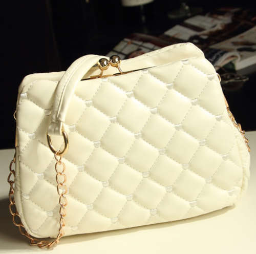 Sweet colors soft surface new fashion toggle clip ladies bag. Color white. Stock in ZA, no custom fe