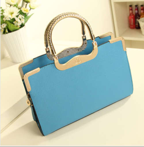 Fashional Korea Style Wide Match Lady's Hand Bag. Blue Color.