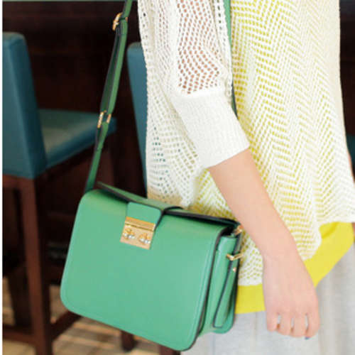 Lovely sweet leisure bag, green color. Stock in ZA