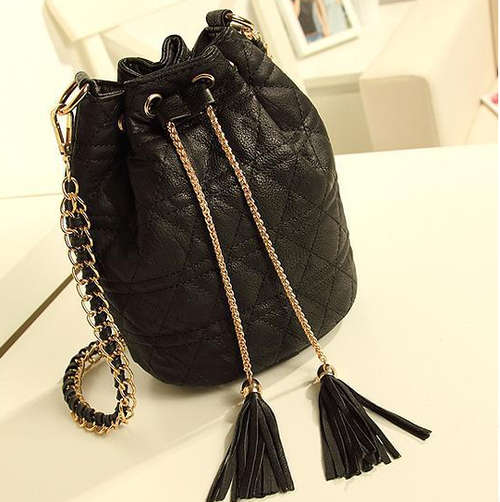 Fresh ladies bucket bag. Black color. Stock in ZA