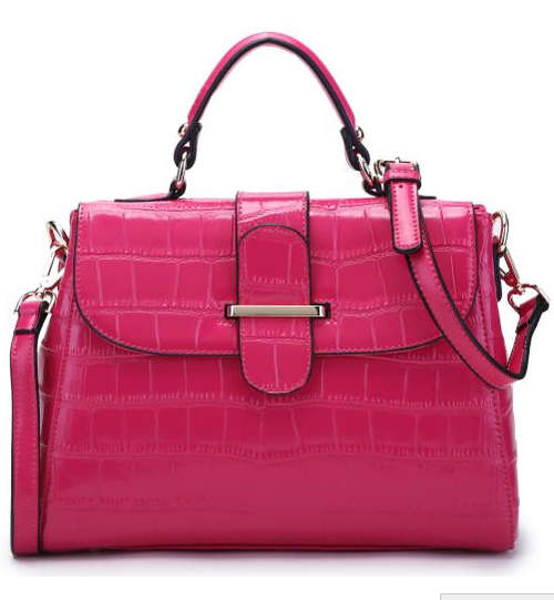 Genuine leather crocodile pattern wax shinning handbag.Color rose.Delivery only start 5 Sep 2017.