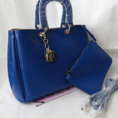 Genuine leather classic large capacity handbags. Stock in ZA. Blue color.