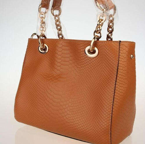Genuine leather crocodile pattern chains handbag with strape. Brown color. Stock in ZA