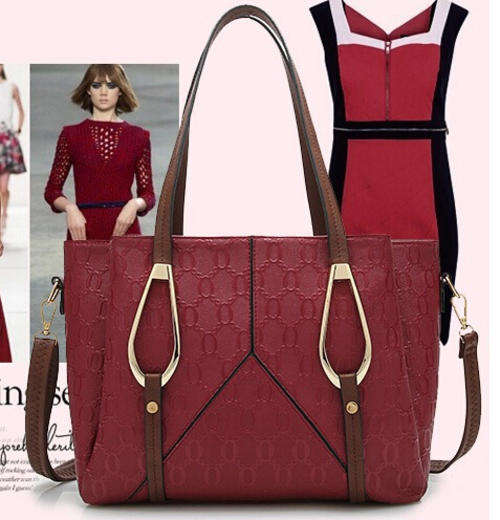 Wild use 3 layers elegant handbag with strape. Maroon color.
