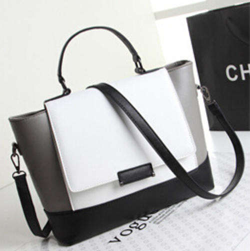 Preppy style, very versatile handbag with shoulder strape, stock in ZA, no custom fee