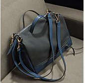 Classic motor bag, nubuck design. Large capacity. Blue color. Stock in ZA