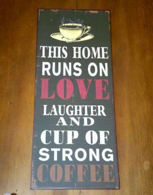 STUNNING VINTAGE LOOK WALL HANGING!!!   20CM X 48CM.   *BRAND NEW*