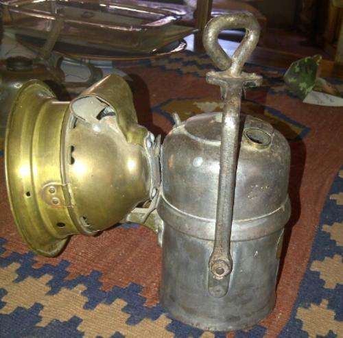 STUNNING ANTIQUE CARBIDE LAMP!!