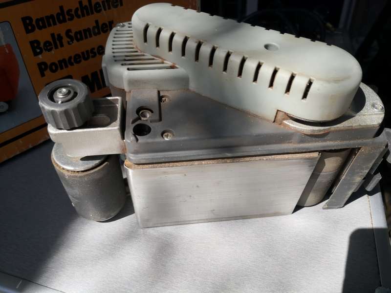Elu MHB 157 600w 76mm Belt Sander